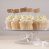 Vintage cupcake prikkers blanco